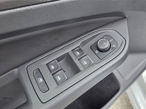Used 2023 Volkswagen GTI SE w/ SE Leather Package FWD image 15