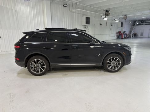 Used 2023 Lincoln Corsair FWD w/ Equipment Group 101A image 6