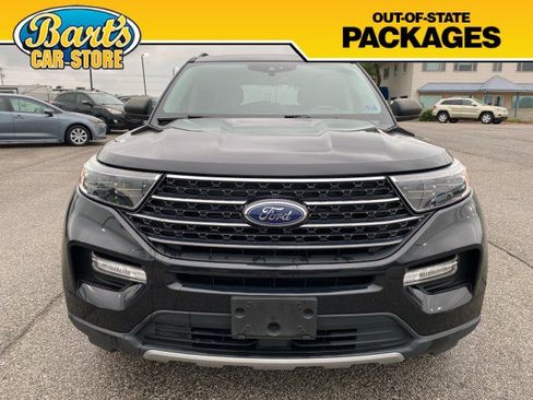 Used 2021 Ford Explorer XLT w/ Equipment Group 202A AWD/4WD image 2