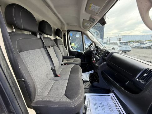 Used 2019 RAM ProMaster 2500 FWD image 11