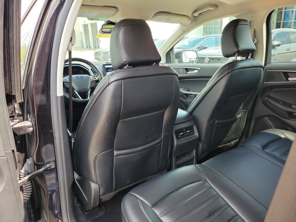 Used 2024 Ford Edge SEL AWD/4WD image 13