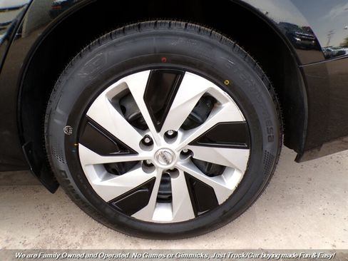 Used 2020 Nissan Altima 2.5 S FWD image 35