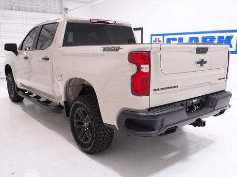 New 2026 Chevrolet Silverado 1500 Custom Trail Boss w/ Dark Appearance Package image 7