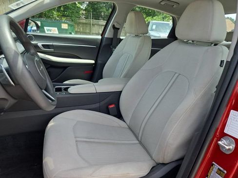 Used 2025 Hyundai Sonata SEL FWD image 24