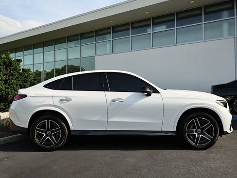 Used 2024 Mercedes-Benz GLC 300 4MATIC image 4