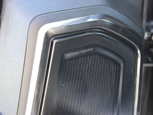 Used 2025 RAM 2500 Limited AWD/4WD image 15