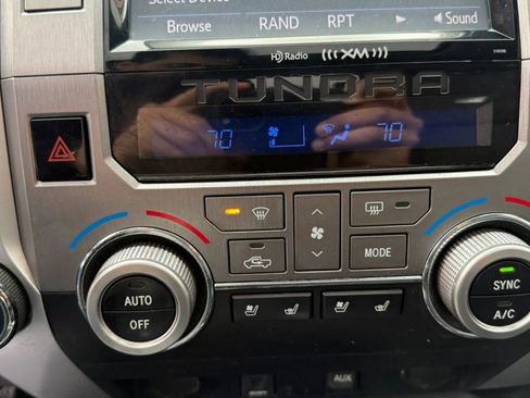 Used 2019 Toyota Tundra Platinum image 19