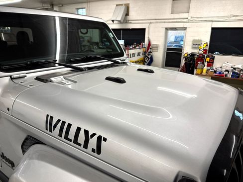 Used 2022 Jeep Gladiator Sport image 62