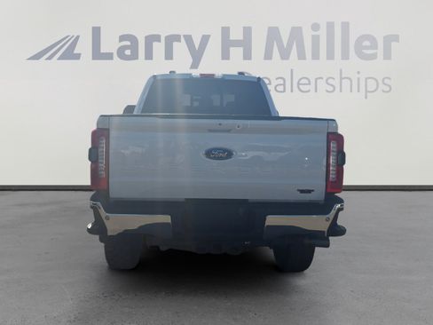 Used 2023 Ford F250 Lariat w/ Tremor Off-Road Package image 4