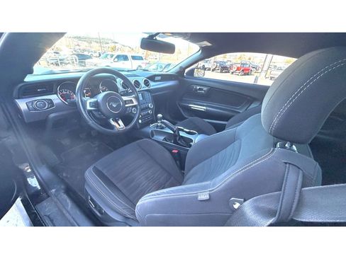 Used 2016 Ford Mustang Coupe image 15