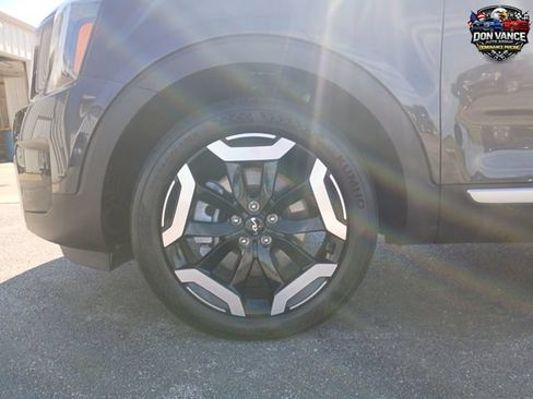 Used 2025 Kia Telluride S FWD image 27
