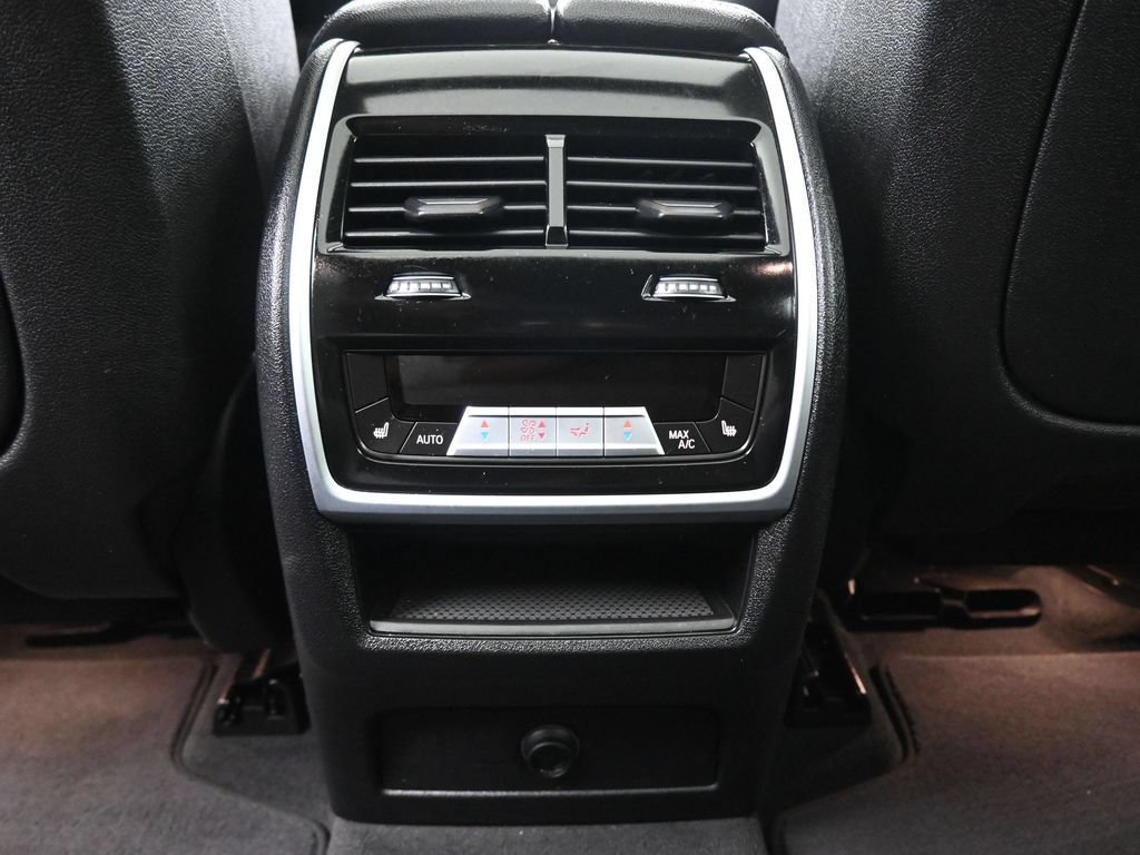 Used 2020 BMW X5 xDrive40i w/ Premium Package AWD/4WD image 34