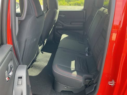 Used 2025 Nissan Frontier PRO-4X w/ Interior Protection Package AWD/4WD image 20