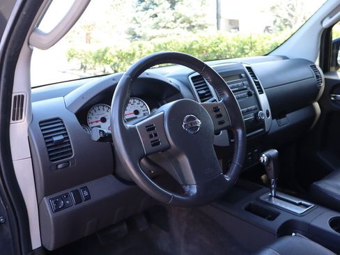 Used 2012 Nissan Xterra PRO-4X w/ Pro-4x Leather Pkg image 15
