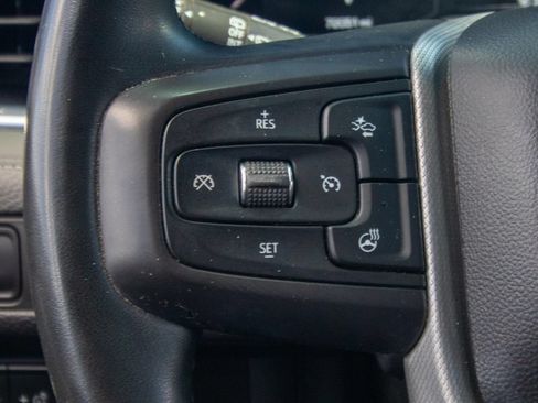 Used 2023 GMC Yukon XL Denali AWD/4WD image 28