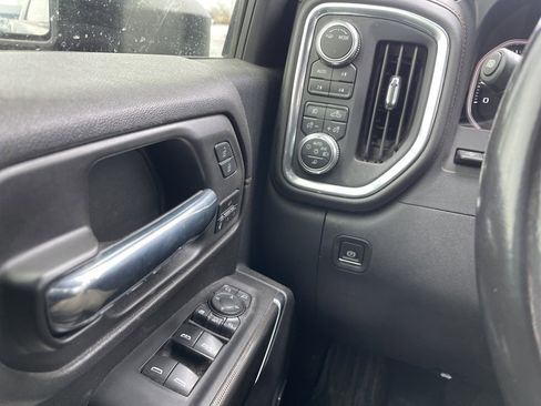 Used 2021 GMC Sierra 2500 AT4 w/ AT4 Premium Plus Package image 16