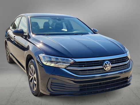 Used 2024 Volkswagen Jetta S image 3