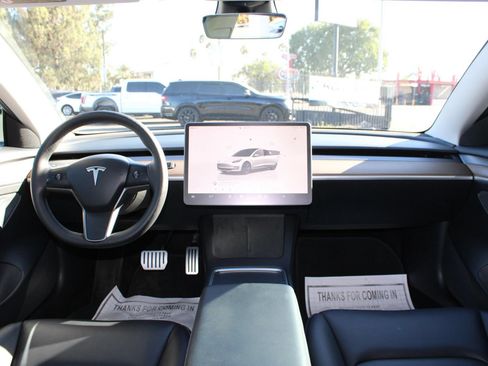 Used 2022 Tesla Model 3 Long Range AWD/4WD image 19