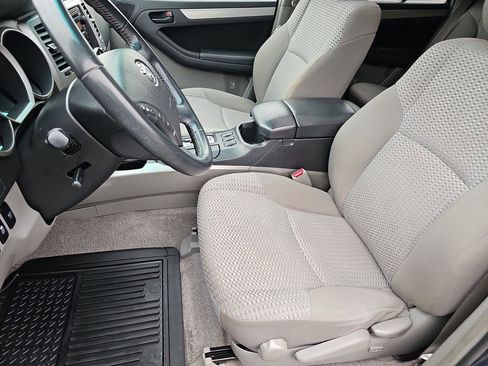 Used 2008 Toyota 4Runner SR5 image 17