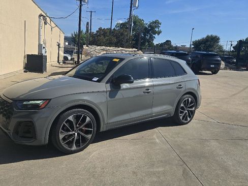 Used 2021 Audi SQ5 Premium Plus w/ Premium Plus Package AWD/4WD image 1