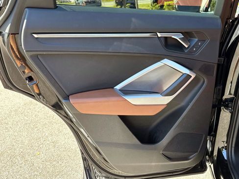 Used 2020 Audi Q3 2.0T Premium w/ Convenience Package image 14