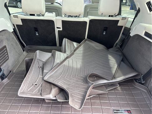 Used 2020 Land Rover Discovery HSE AWD/4WD image 50