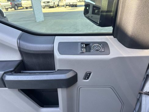 Used 2019 Ford F150 XL w/ Equipment Group 101A Mid image 18