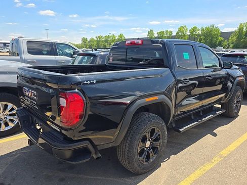 Used 2024 GMC Canyon Elevation w/ Convenience Package AWD/4WD image 6