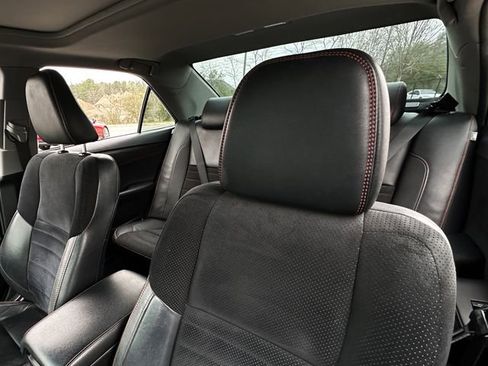 Used 2017 Toyota Camry XSE image 12