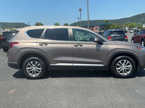 Used 2020 Hyundai Santa Fe SE AWD/4WD image 4