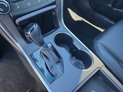 Used 2017 Toyota Camry LE image 29