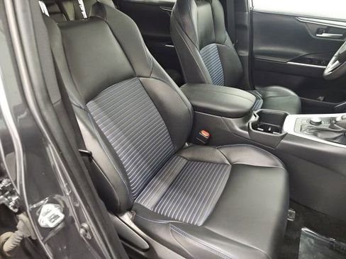 Certified 2024 Toyota RAV4 XSE w/ Weather Package AWD/4WD image 39