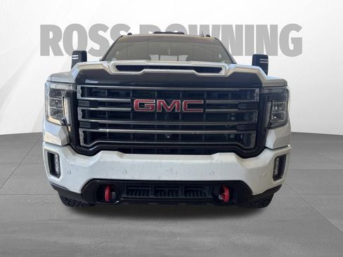 Used 2022 GMC Sierra 3500 AT4 w/ AT4 Preferred Package AWD/4WD image 2