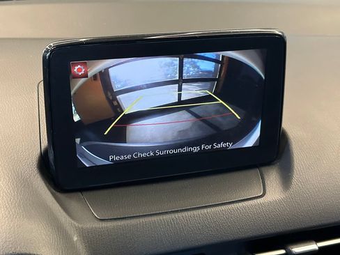 Used 2019 MAZDA CX-3 Sport w/ Sport I-ACTIVSENSE Package FWD image 14