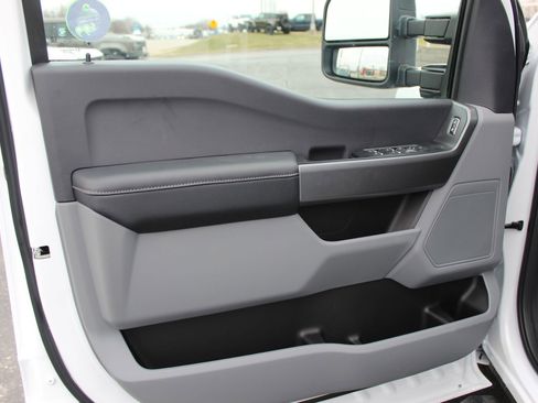 New 2026 Ford F350 XLT w/ FX4 Off-Road Package image 21