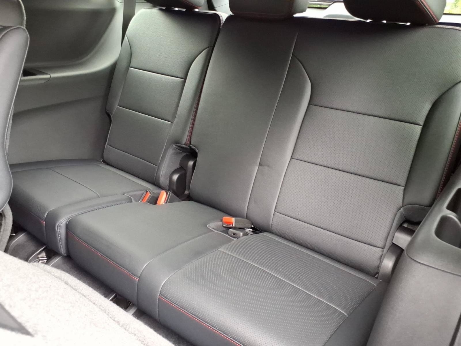 Used 2026 Chevrolet Traverse RS w/ LPO, Floor Liner Package AWD/4WD image 13