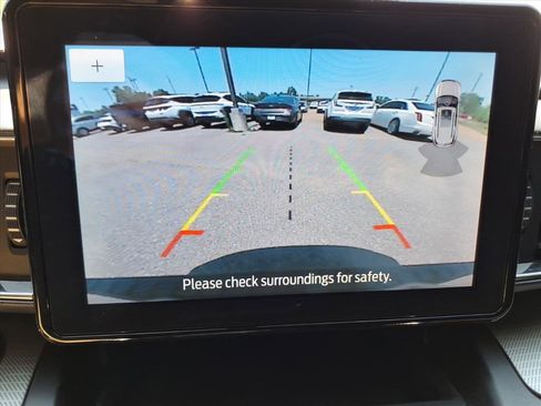 Used 2020 Ford Explorer XLT w/ Equipment Group 202A RWD image 29