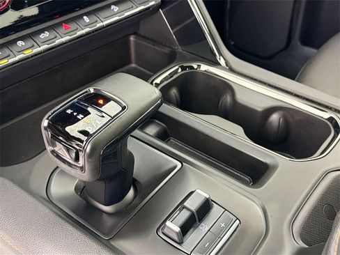 Used 2023 GMC Sierra 1500 AT4 w/ Technology Package image 15