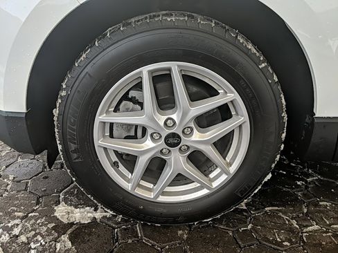 Certified 2024 Ford Edge SEL w/ Convenience Package image 11