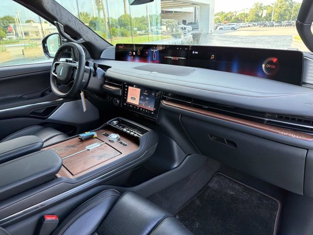 New 2027 Lincoln Navigator Black Label AWD/4WD image 20