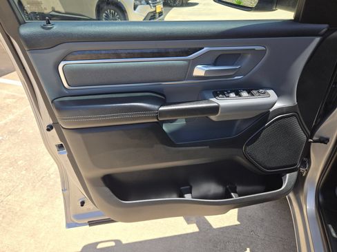 Used 2022 RAM 1500 Big Horn AWD/4WD image 11