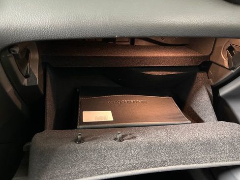 Used 2019 Mercedes-Benz GLC 300 image 25