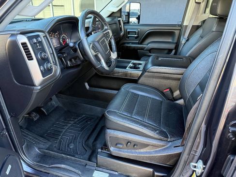 Used 2016 GMC Sierra 2500 Denali image 12