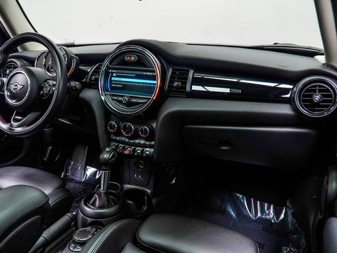 Used 2019 MINI Cooper S FWD image 16