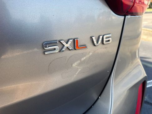 Used 2015 Kia Sorento SX FWD image 15