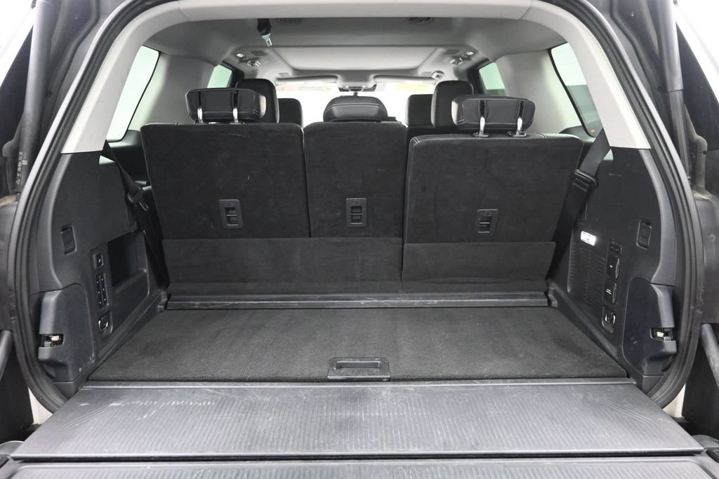 Used 2025 Ford Expedition Platinum w/ Driver's Package AWD/4WD image 12