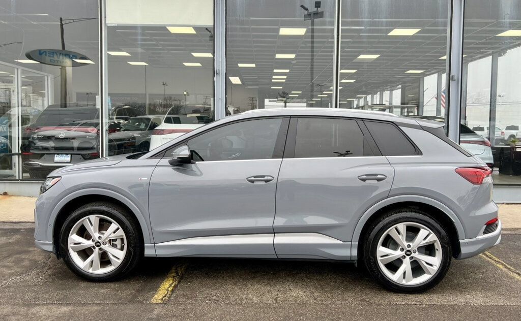 Used 2023 Audi Q4 e-tron Premium Plus w/ Premium Plus AWD/4WD image 35