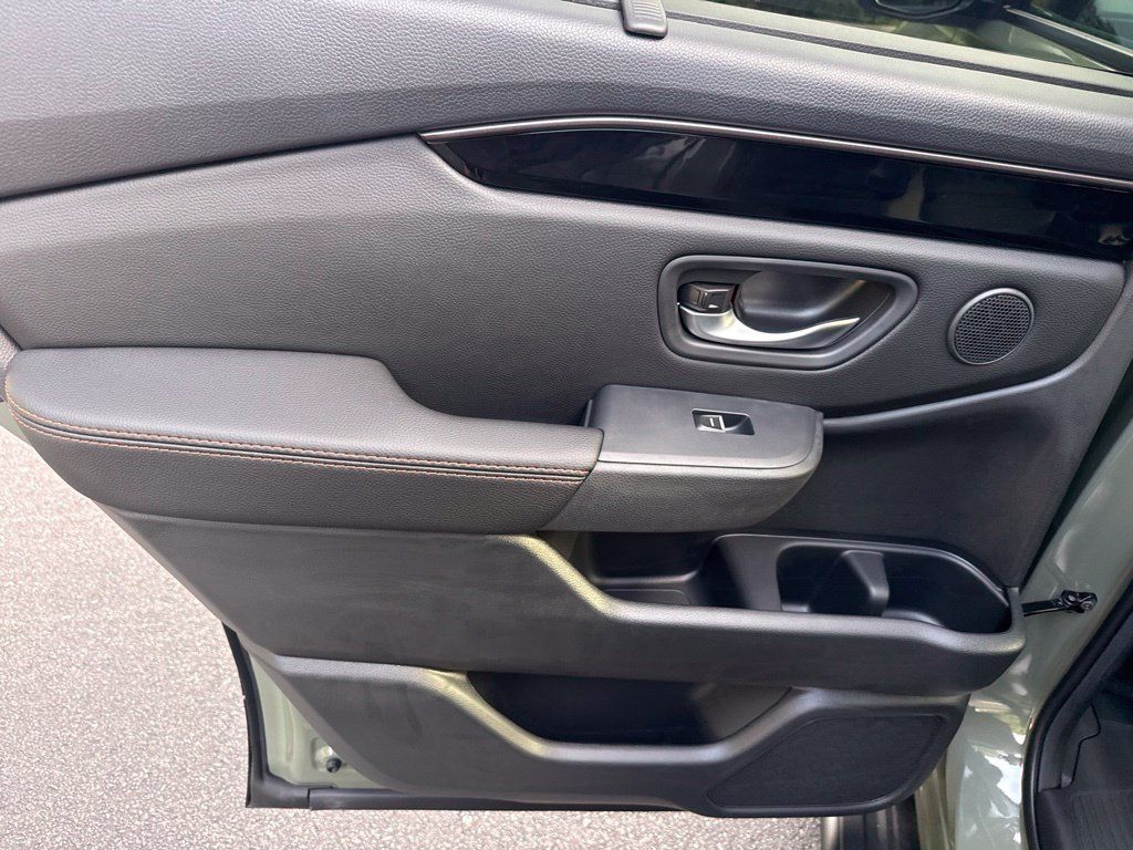 New 2026 Honda Pilot TrailSport image 13