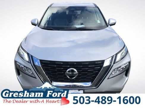 Used 2021 Nissan Rogue SV image 14