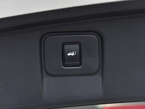 Used 2024 Nissan Murano SL AWD/4WD image 29